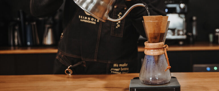 Filterkaffee kochen: Handfilter, Chemex & Maschine